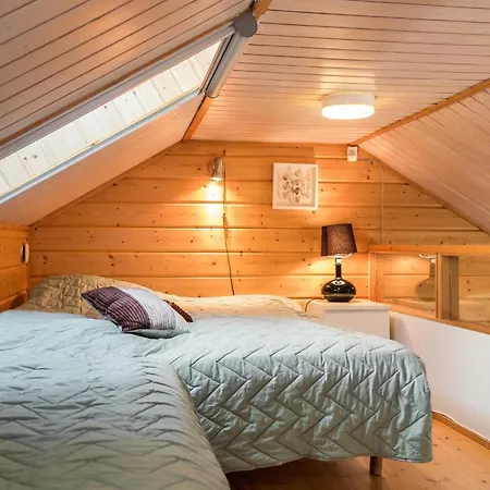 Aaria By Interhome *